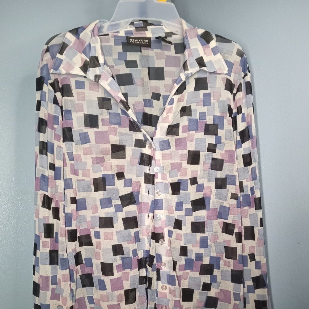 XL NEW YORK AND CO SHEER LONG SLEEVE BLOUSE MULTICOLOR SQUARE